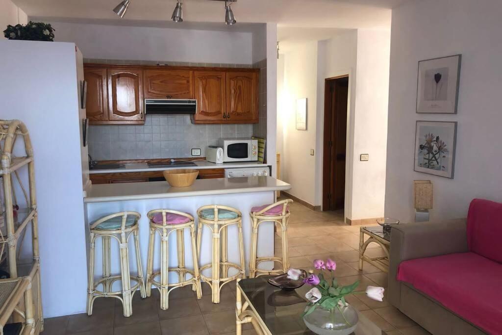 Апартаменти Apartamento Playa La Arena. Relax And Enjoy Пуерто-де-Сантьяго Екстер'єр фото