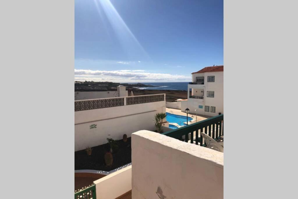 Апартаменти Apartamento Playa La Arena. Relax And Enjoy Пуерто-де-Сантьяго Екстер'єр фото